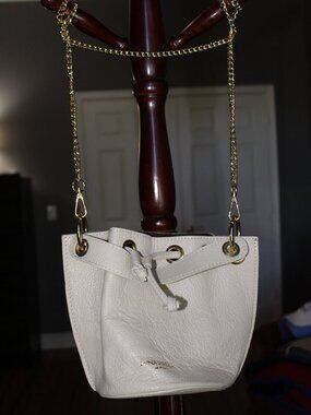 Anna Paola pebbled leather drawstring bucket bag